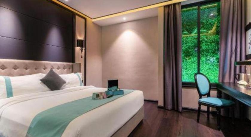Hotel Xana Hotelle-shanghai Expo Park Xizang Nan Road 3*