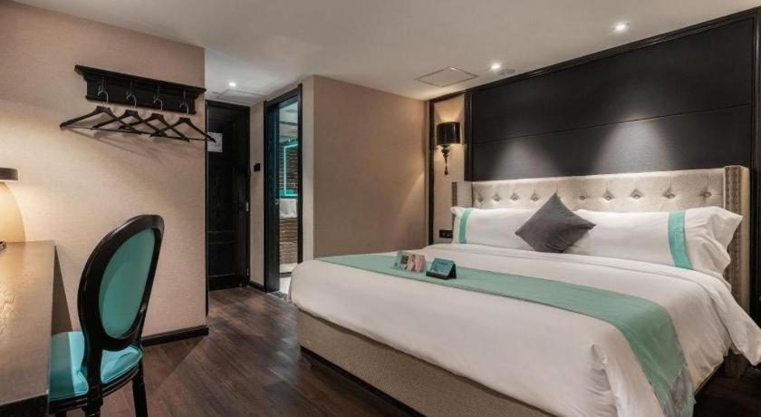 Hotel Xana Hotelle-shanghai Expo Park Xizang Nan Road 3*
