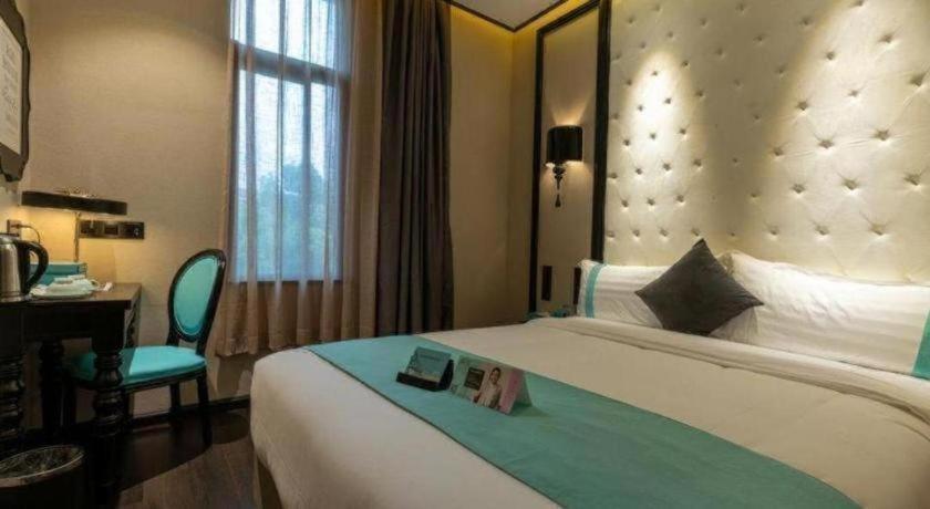 Hotel Xana Hotelle-shanghai Expo Park Xizang Nan Road 3*