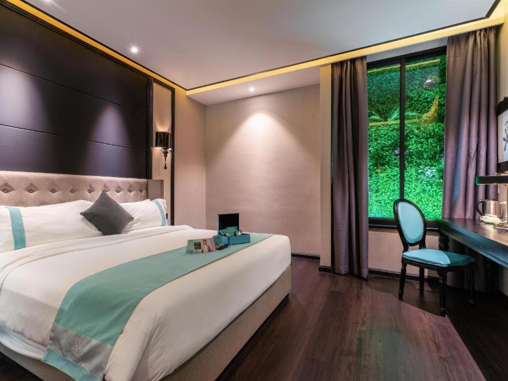 Hotel Xana Hotelle-shanghai Expo Park Xizang Nan Road 3*